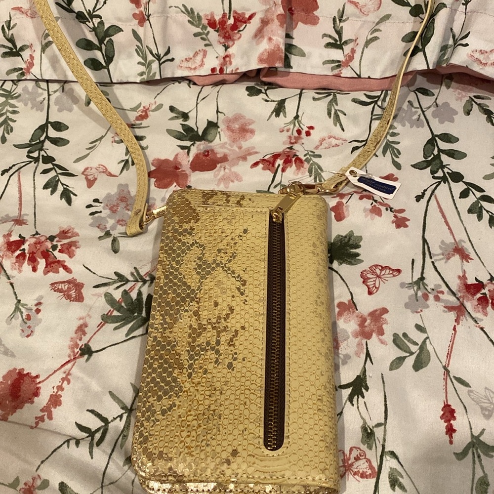 Simple Southern Wallet/bag👛 - Picture 2 of 6